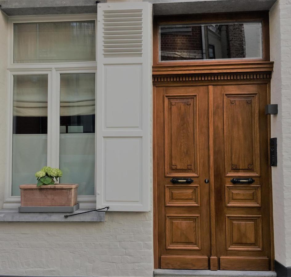 Blue Alice Brussels Aparthotel Екстериор снимка