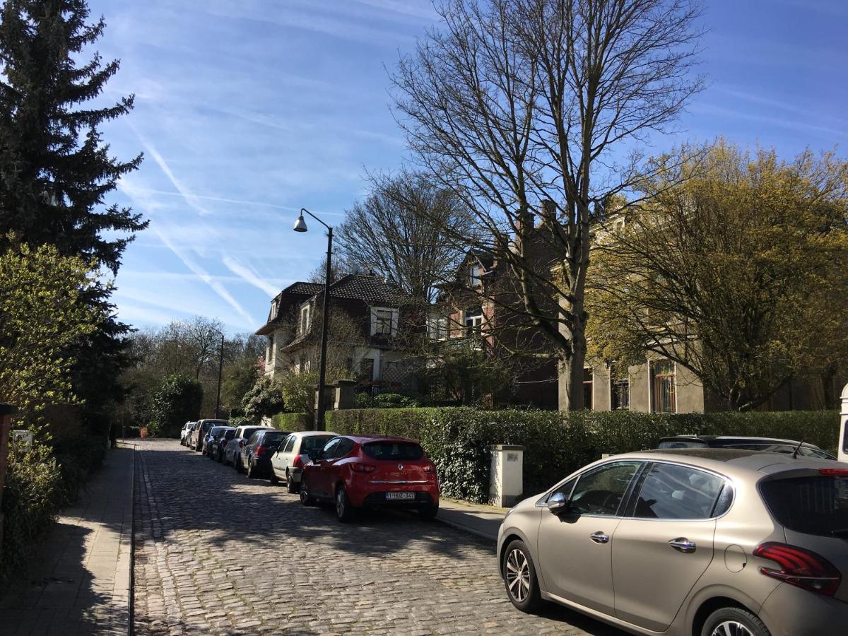 Blue Alice Brussels Aparthotel Екстериор снимка