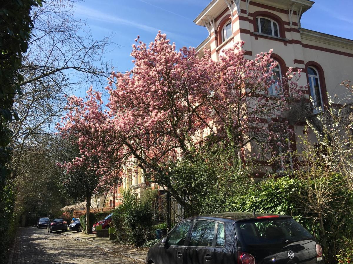 Blue Alice Brussels Aparthotel Екстериор снимка