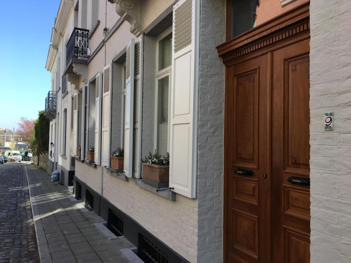 Blue Alice Brussels Aparthotel Екстериор снимка