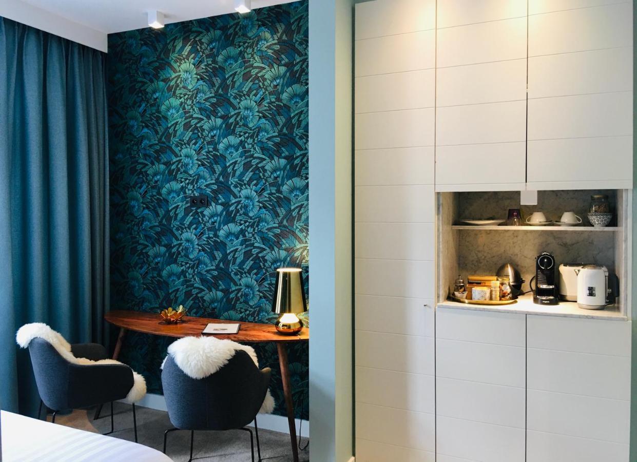 Blue Alice Brussels Aparthotel Екстериор снимка